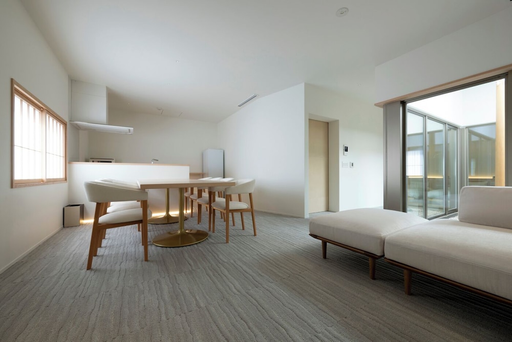 デラックス アパートメント レストラン1 | JINRYU HOTEL ISE