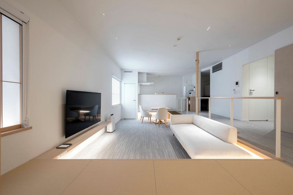 スタンダード アパートメント リビング エリア0 | JINRYU HOTEL ISE