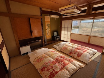HOTEL Mt.Fuji MoMoAung 桃庵