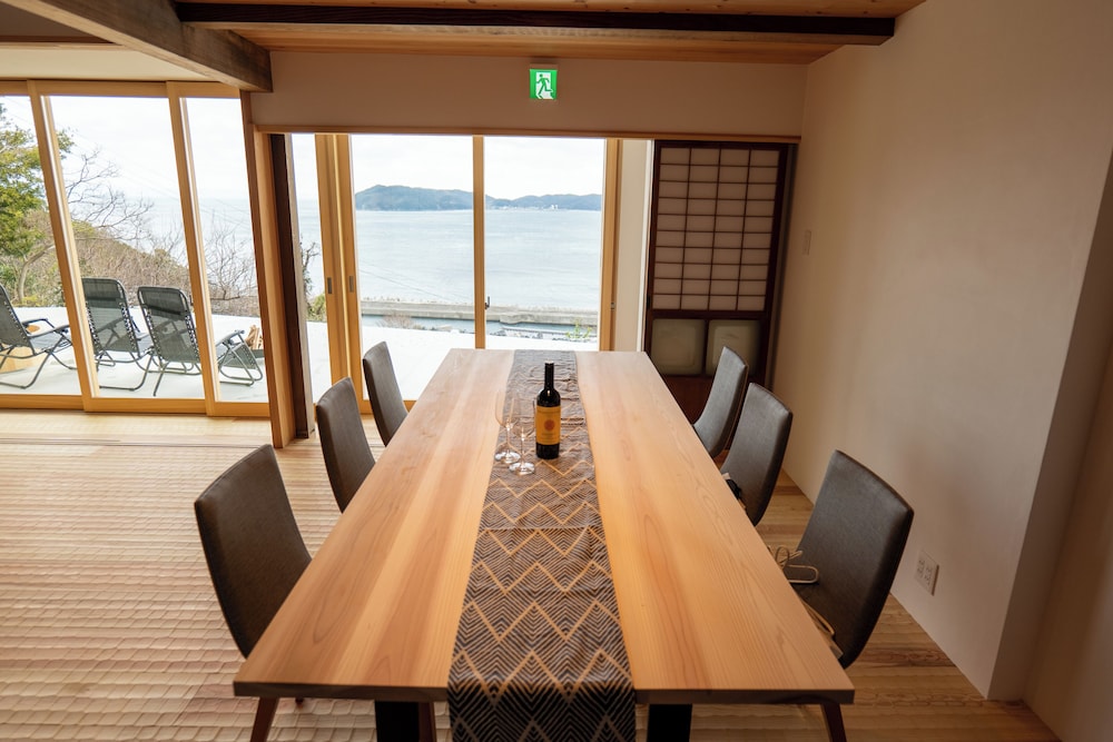 レストラン1 | WORKHOBBY淡路島