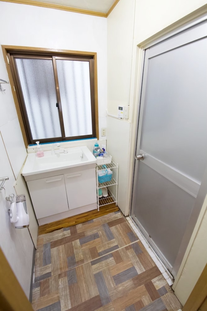 アパートメント バスルーム1 | ゼネラルハイツ栄町 2F