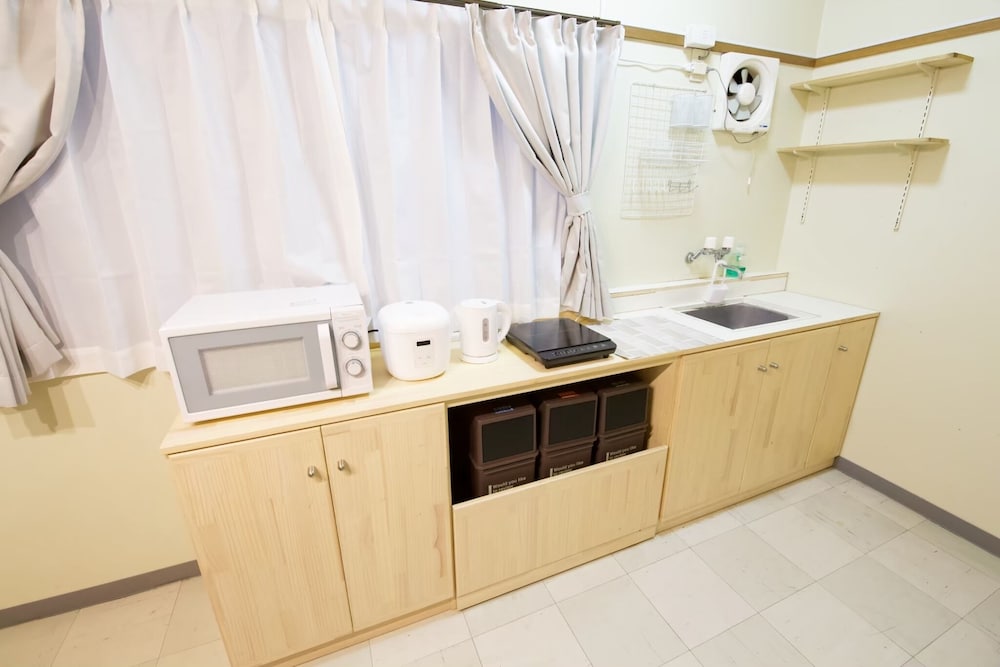 アパートメント 専用キッチン0 | ゼネラルハイツ栄町 2F