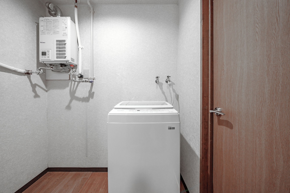 内装1 | SILK COURT 402