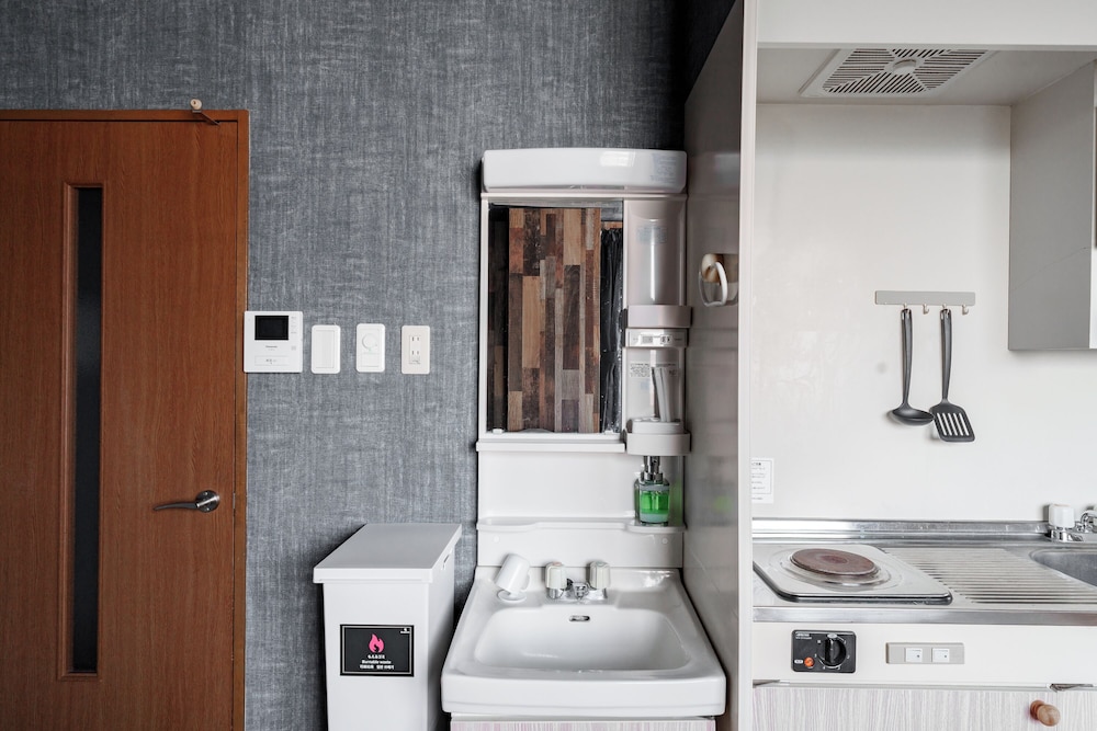 アパートメント 専用キッチン4 | SILK COURT 402