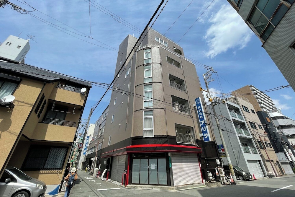 外観1 | Osaka House Honkan