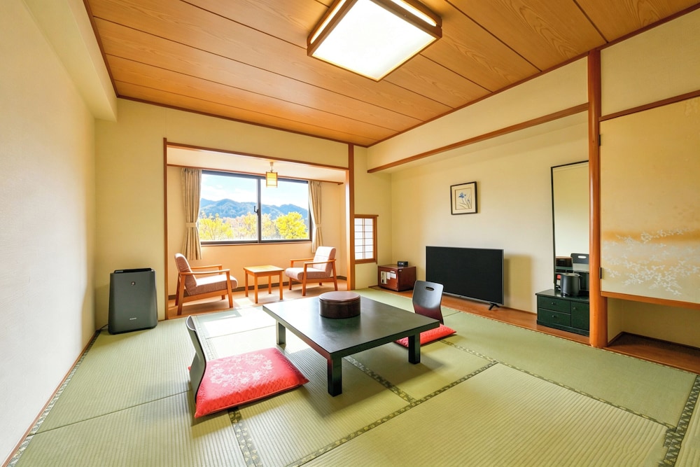 和室 | リブマックスリゾート八幡平フォレスト