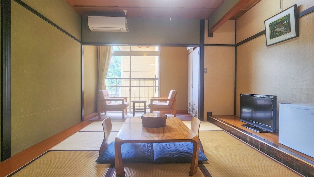 スタンダード ルーム 客室1 | リブマックスリゾート越後湯沢ANNEX