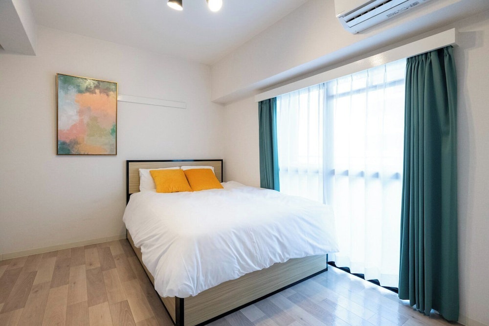 メインイメージ | REBANGA十三アパートメント