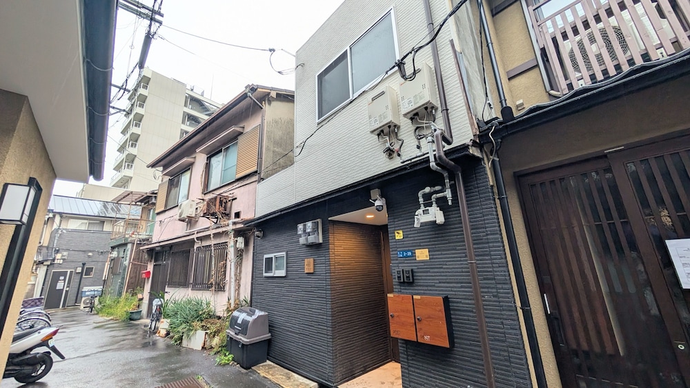スタンダード ハウス 外観1 | The Dream Stays ShinSekai