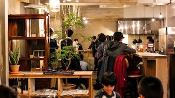 ArtBar & GuestHouse ennova - ホステル