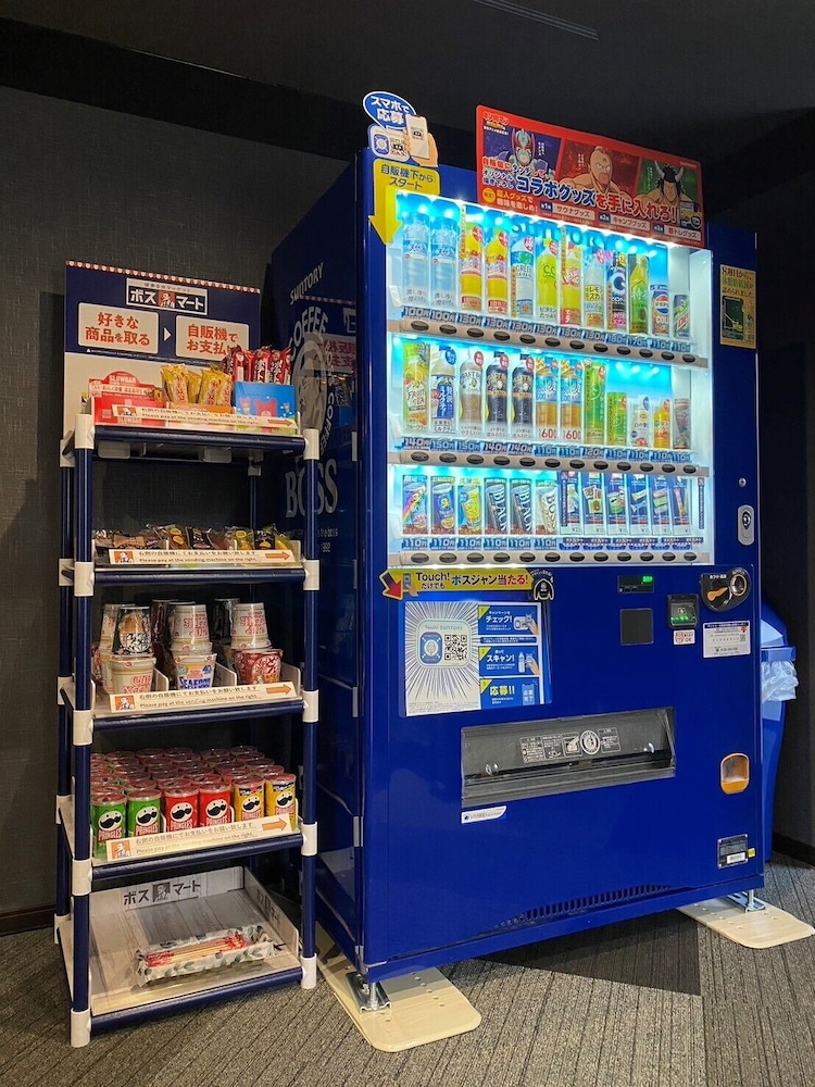 自動販売機1 | リフテル 大阪空港前 (伊丹) 自動販売機1 | リフテル 大阪空港前 (伊丹)