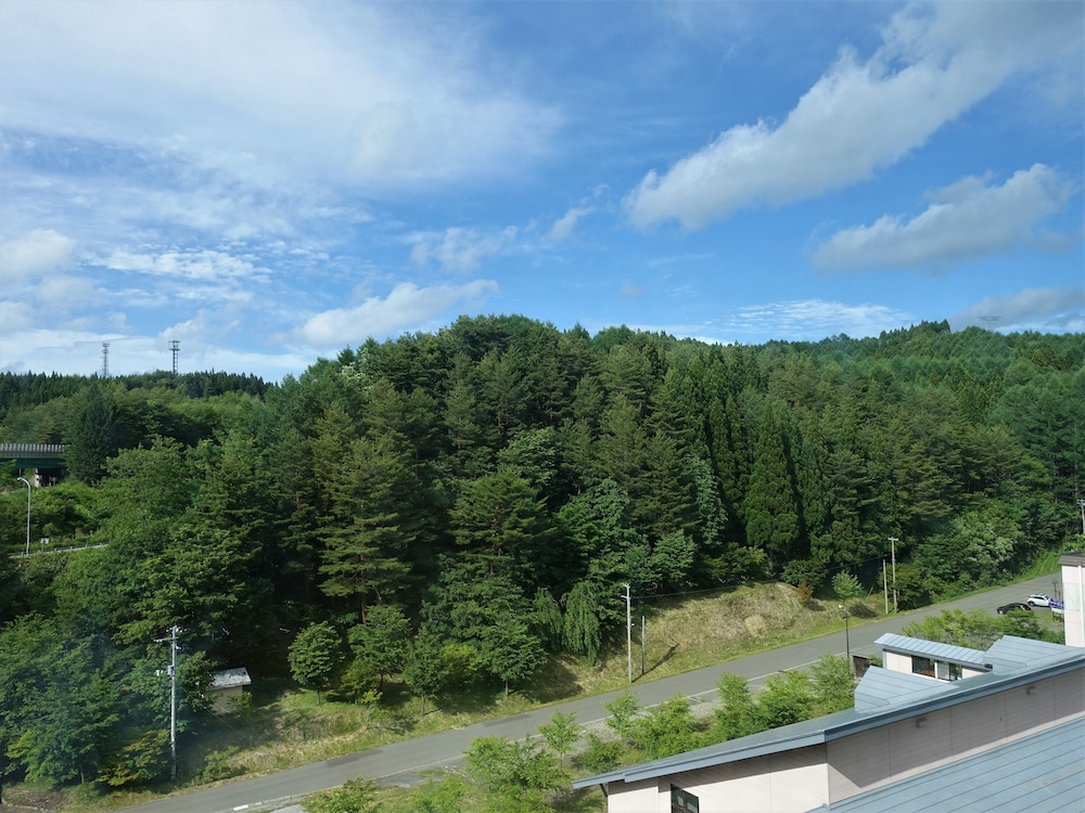 スーペリア ルーム ベッド (複数台) 禁煙 部屋からの景観0 | 新安比温泉 静流閣