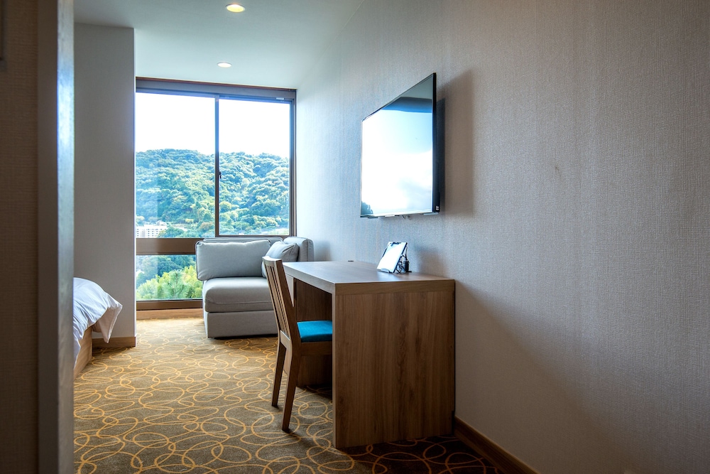 スーペリア ツインルーム 客室の設備とサービス0 | レクトーレ 熱海小嵐 (TKP Hotels & Resorts)