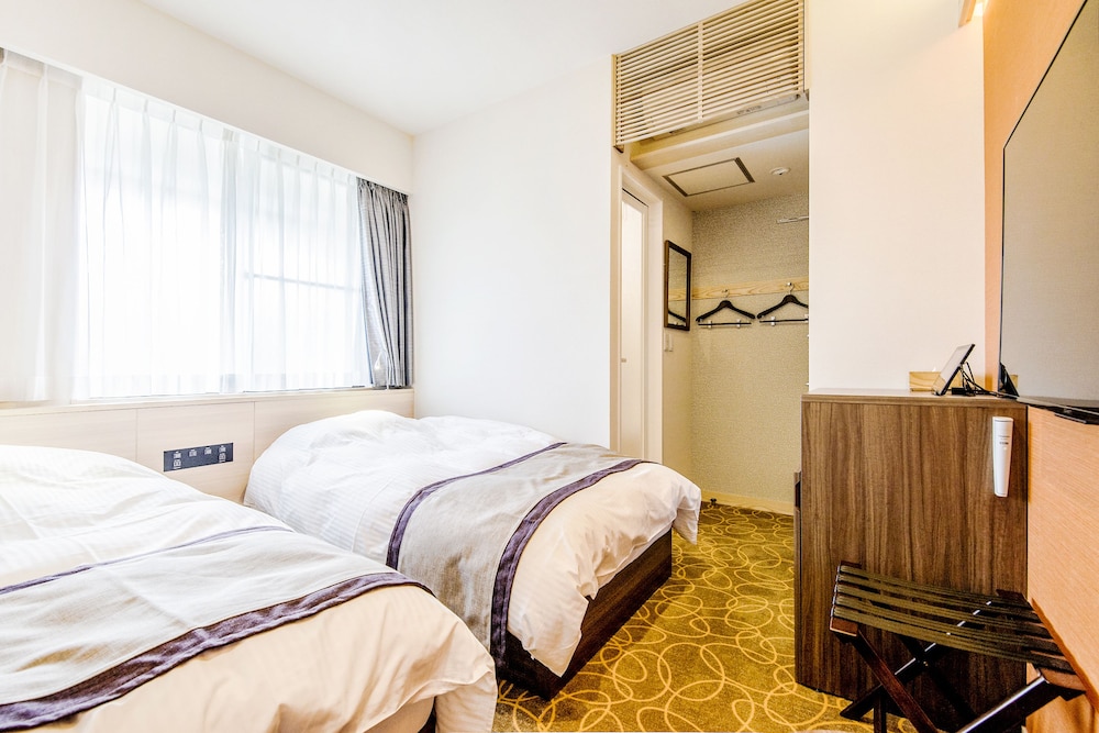 エコノミー ツインルーム | レクトーレ 熱海小嵐 (TKP Hotels & Resorts)