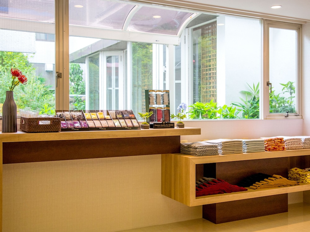 ロビーラウンジ1 | TKP ホテル&リゾート レクトーレ箱根強羅 ロビーラウンジ1 | TKP ホテル&リゾート レクトーレ箱根強羅