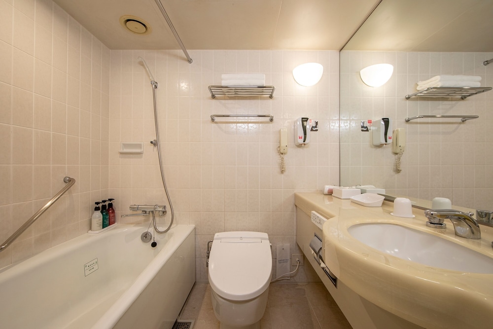 ダブルルーム 禁煙 バスルーム0 | ホテルカデンツァ東京