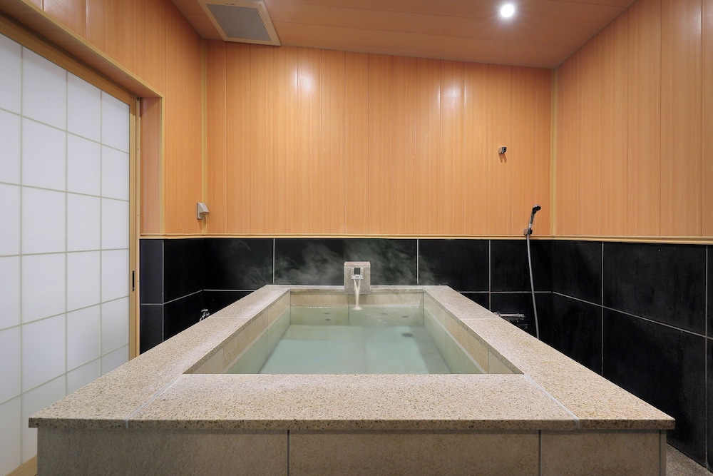 ファミリー ルーム バスルーム0 | ホテル サンシャイン鬼怒川