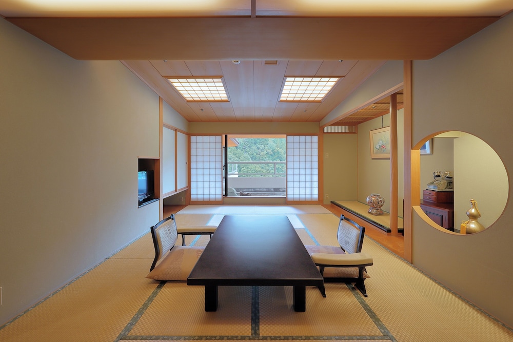 プレミア ルーム マウンテンビュー 客室0 | ホテル サンシャイン鬼怒川