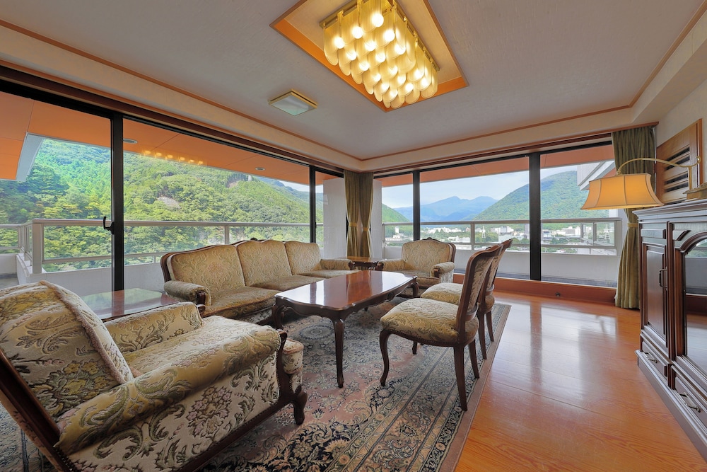 ロイヤルルーム | ホテル サンシャイン鬼怒川