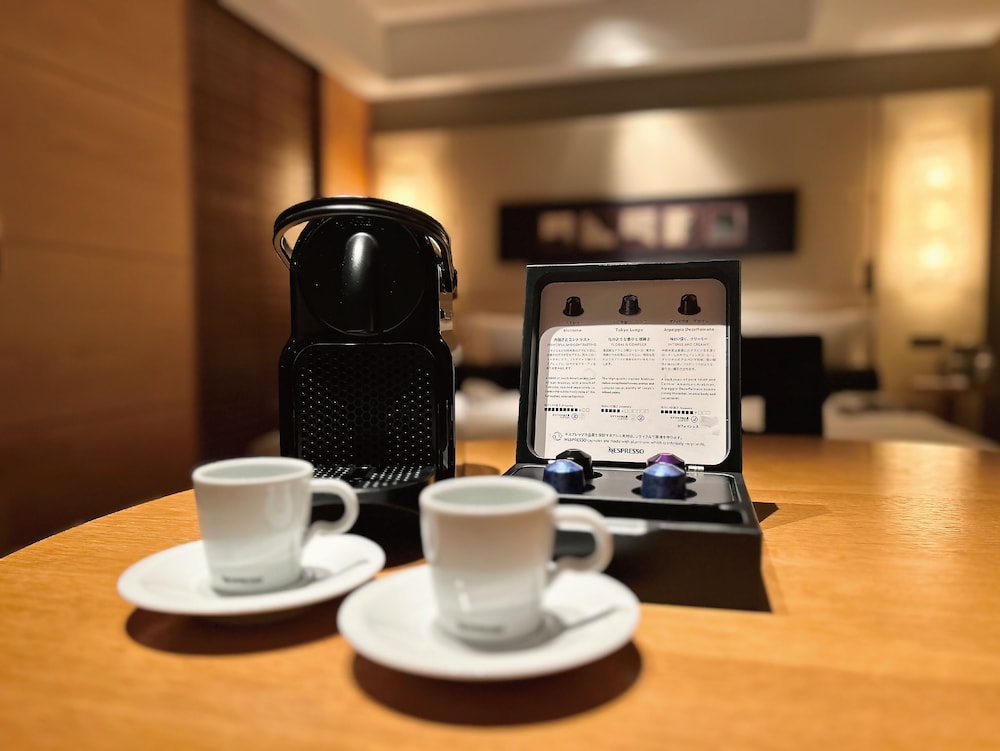 エグゼクティブスタンダード ツインルーム クラブラウンジ 禁煙 (36sqm) 客室の設備とサービス1 | ホテルニューオータニ エグゼクティブハウス 禅