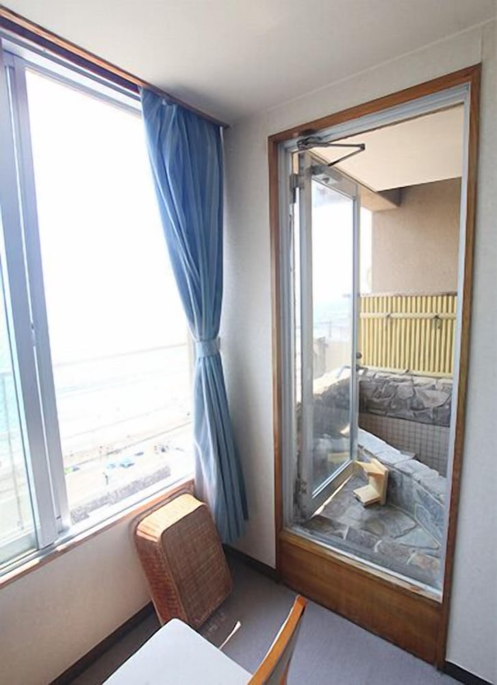 客室1 | 熱川大和館