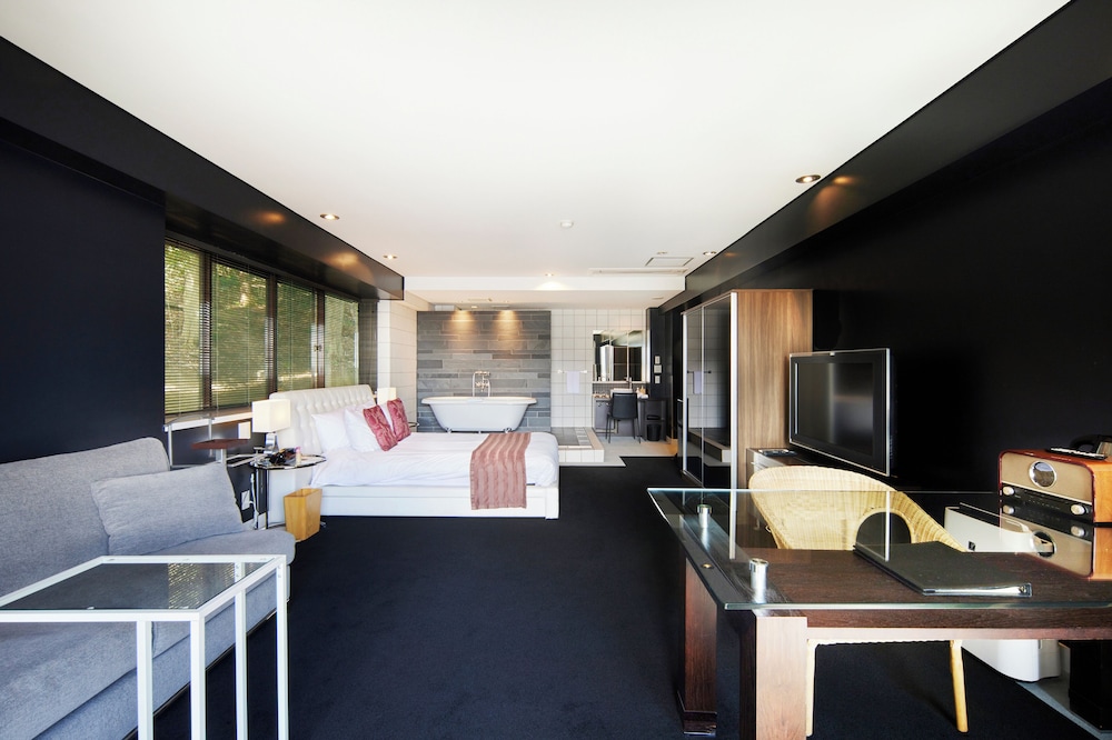 絶景 オーシャンビューモダンコーナーダブル 禁煙 (43sqm) 客室1 | リラックスリゾートホテル