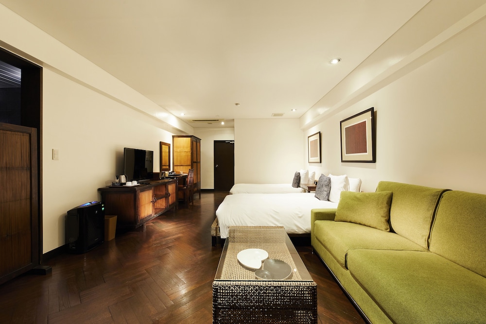 オーシャンビュー絶景ジャグジーバス付ツイン 禁煙 (55sqm) 客室1 | リラックスリゾートホテル