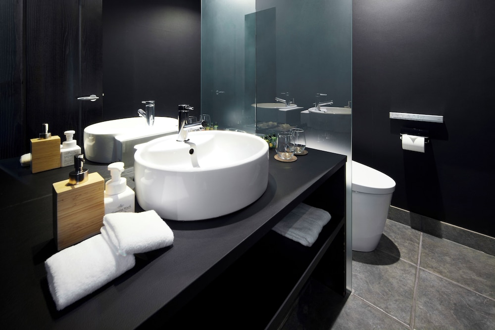 オーシャンビュー絶景ジャグジーバス付ツイン 禁煙 (55sqm) 客室2 | リラックスリゾートホテル