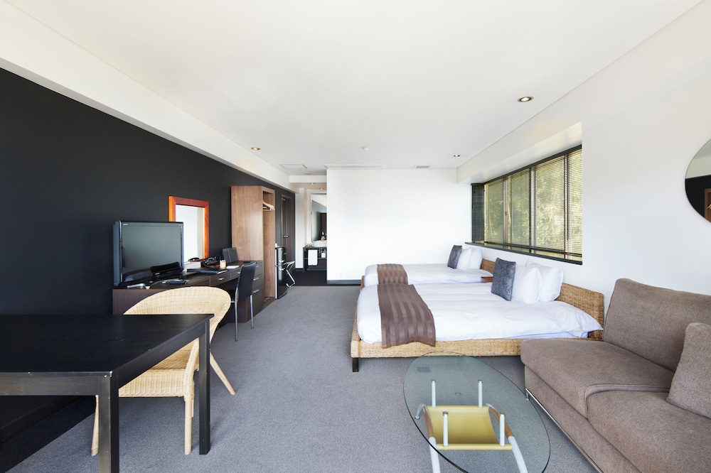 絶景 オーシャンビューモダンコーナーツイン 禁煙 (43sqm) 客室2 | リラックスリゾートホテル