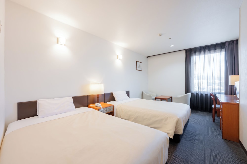 スタンダード ツインルーム 喫煙可 | ホテル函館ロイヤル シーサイド