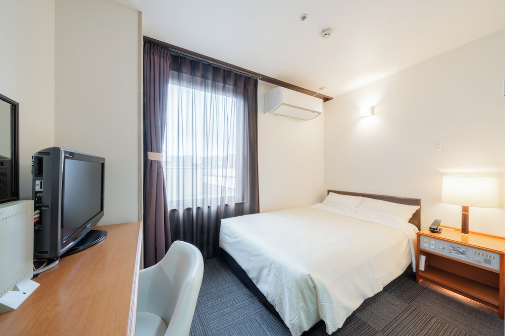 セミダブルルーム　喫煙可 | ホテル函館ロイヤル シーサイド