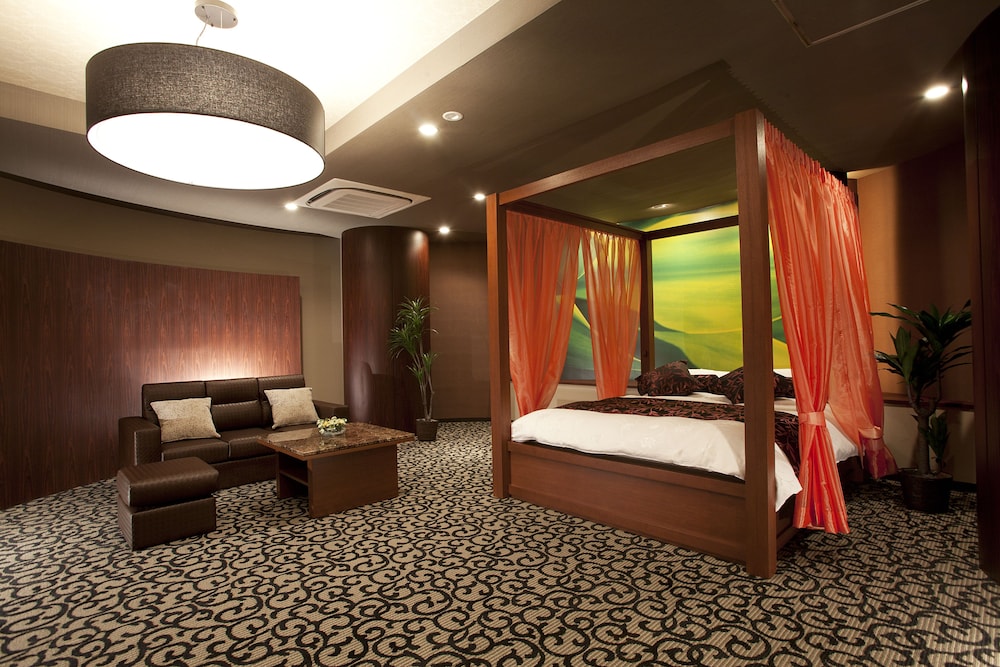 スイート 客室0 | ホテルアルファ京都 - アダルト オンリー