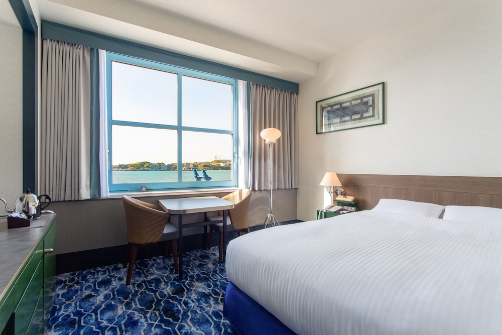 ダブルルーム(18平米)　オーシャンビュー　禁煙 | プレミアホテル門司港