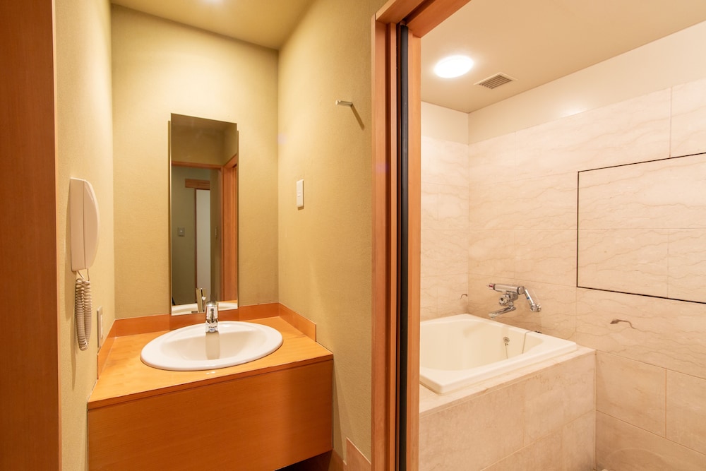 ジャパニーズモダンルーム(50平米) 禁煙 バスルーム0 | プレミアホテル門司港