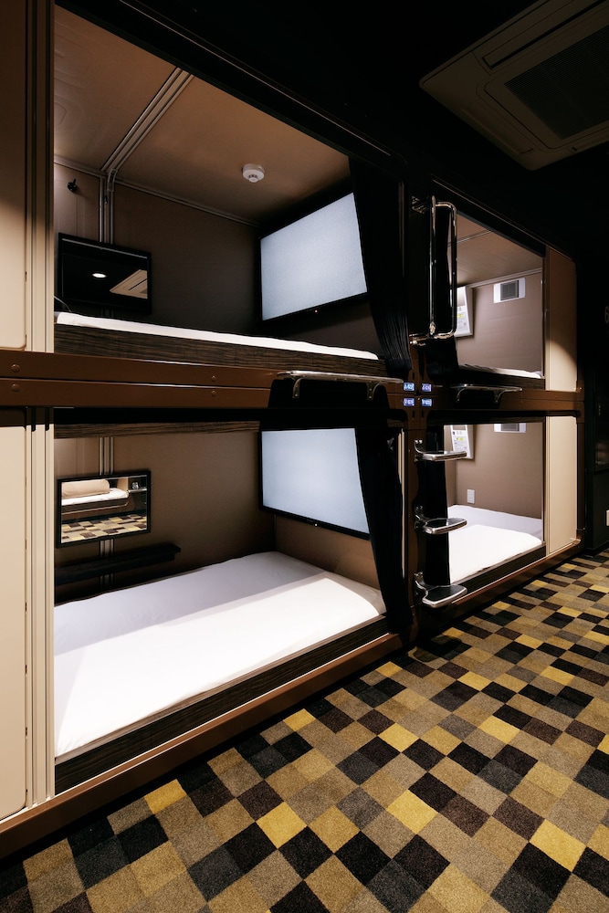 客室1 | スパ & カプセルホテル グランパーク・イン北千住 客室1 | スパ & カプセルホテル グランパーク・イン北千住