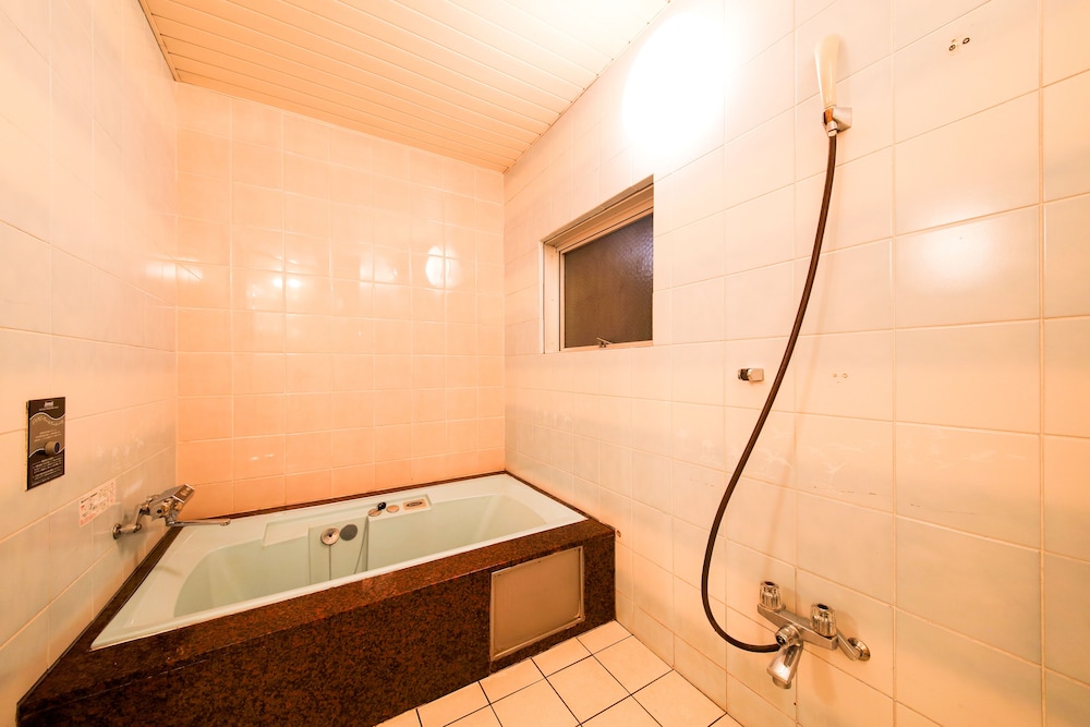 スタンダード ダブルルーム 禁煙 バスルーム0 | ホテル パブリックジャム