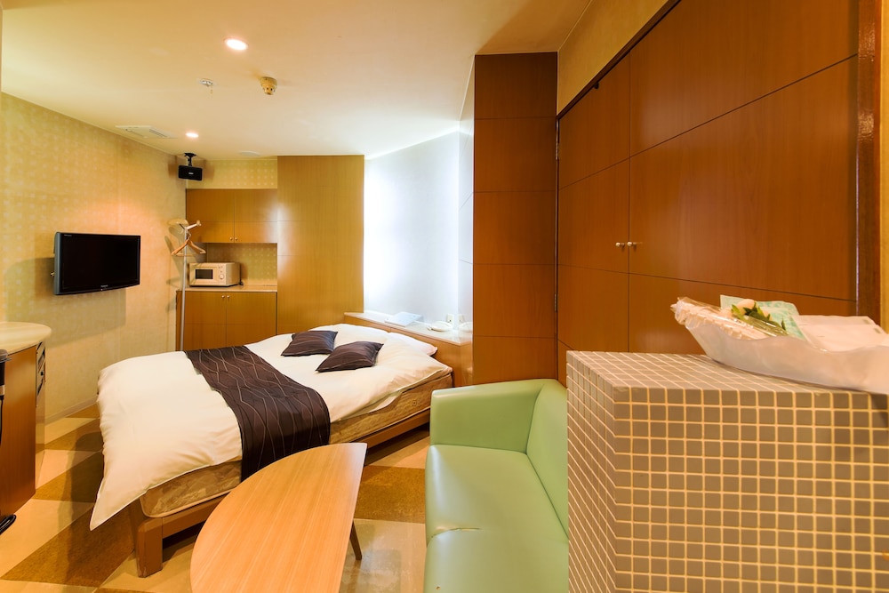 スタンダード ダブルルーム 禁煙 客室4 | ホテル パブリックジャム