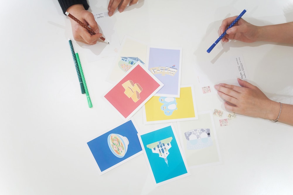 4 人部屋 共用バスルーム リビング エリア5 | カサブランカ ゲストハウス