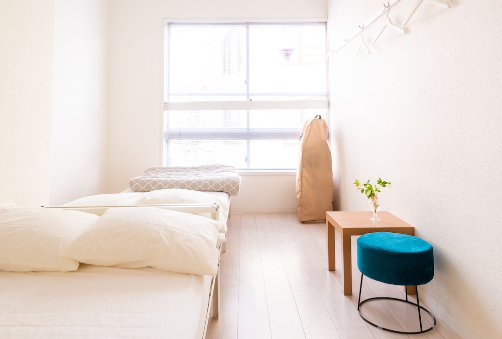 ツインルーム 共用バスルーム | カサブランカ ゲストハウス