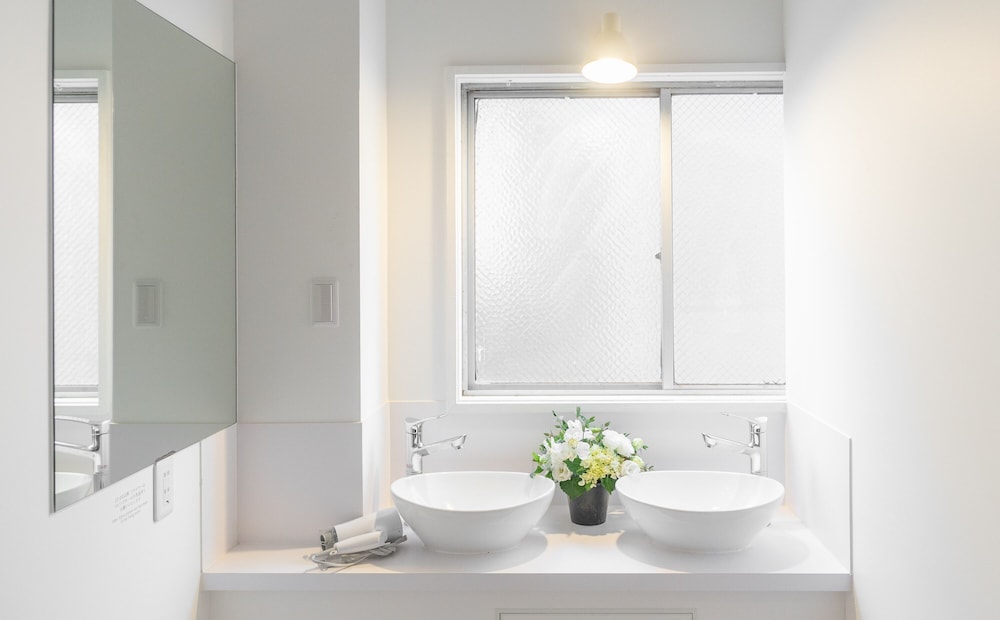 キャビン 男女共用ドミトリー バスルーム0 | カサブランカ ゲストハウス