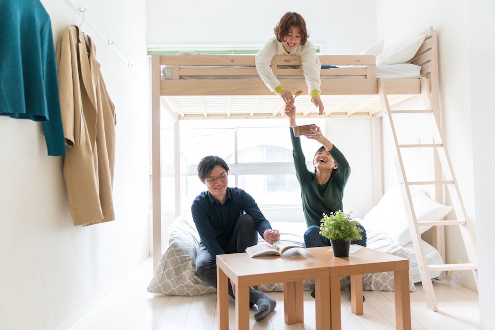 4 人部屋 共用バスルーム 客室4 | カサブランカ ゲストハウス