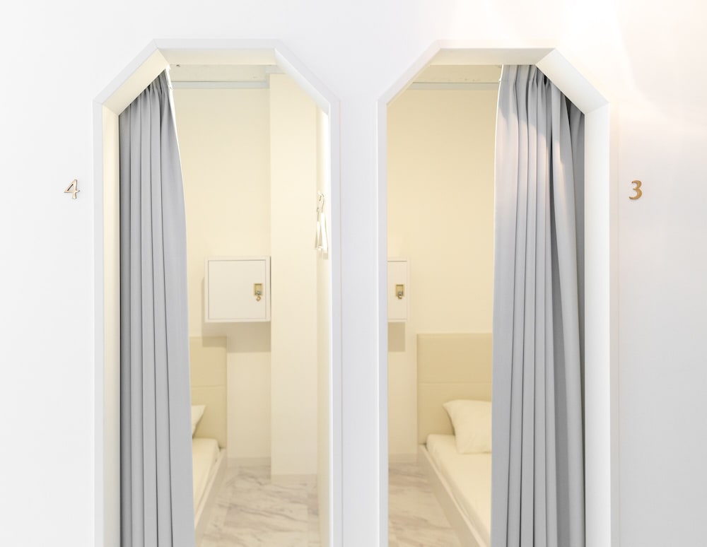 キャビン 男女共用ドミトリー 客室2 | カサブランカ ゲストハウス