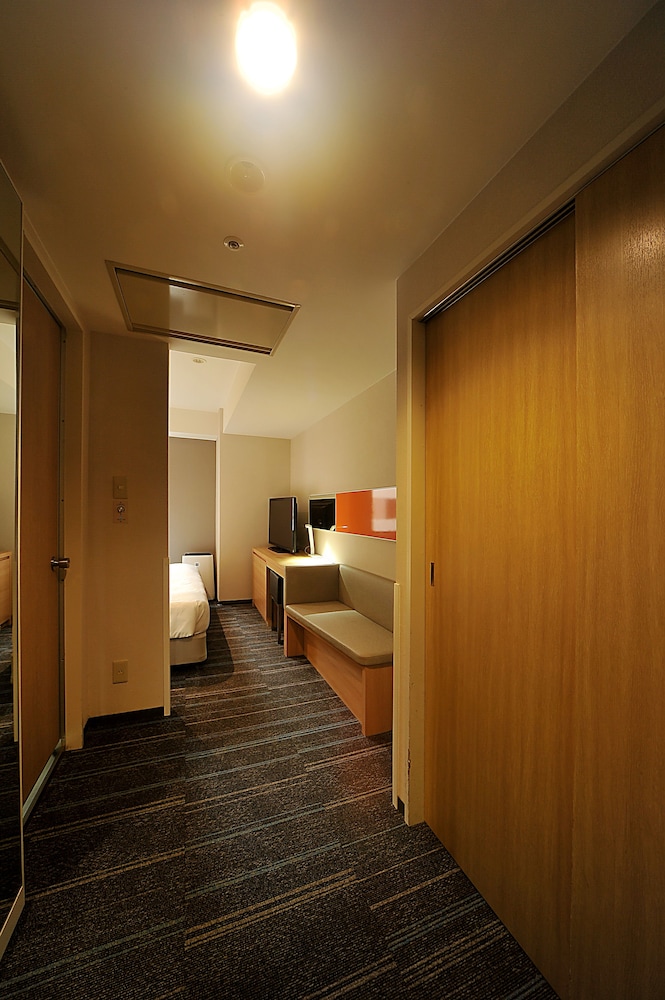 【禁煙】デラックスダブル<2名利用> 客室2 | 相鉄グランドフレッサ 大阪なんば