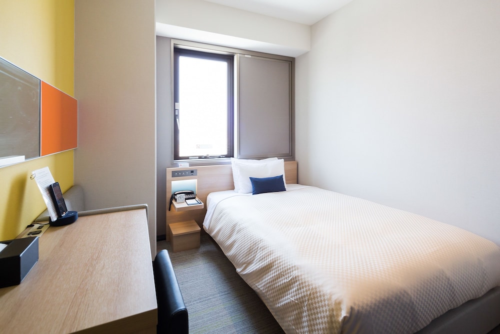 【禁煙】エコノミーダブル<2名利用> 客室3 | 相鉄グランドフレッサ 大阪なんば