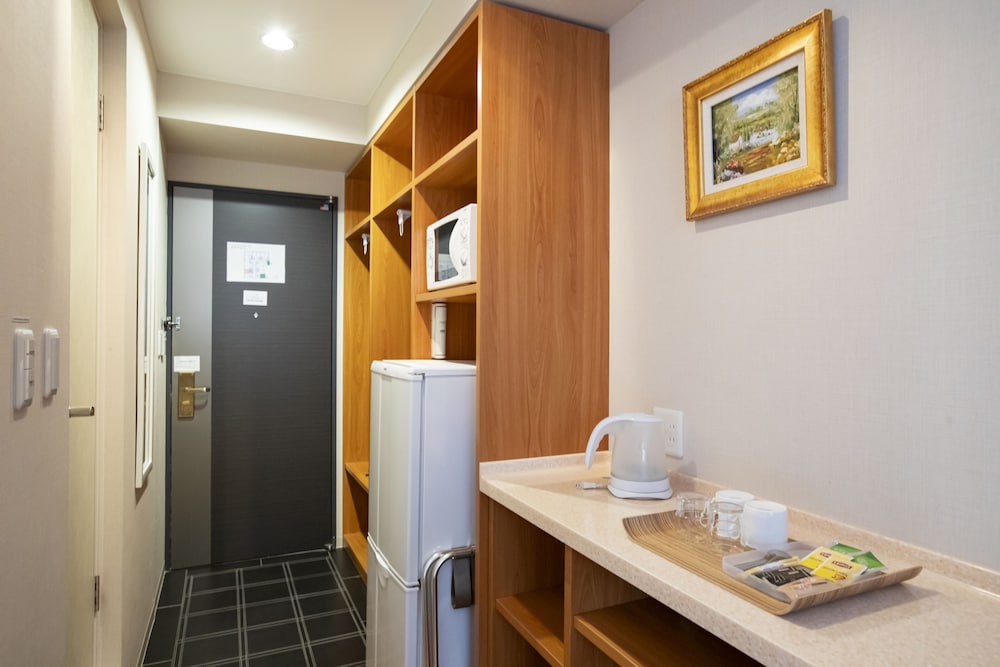 スタンダード ルーム 禁煙 客室の設備とサービス0 | M ホテル