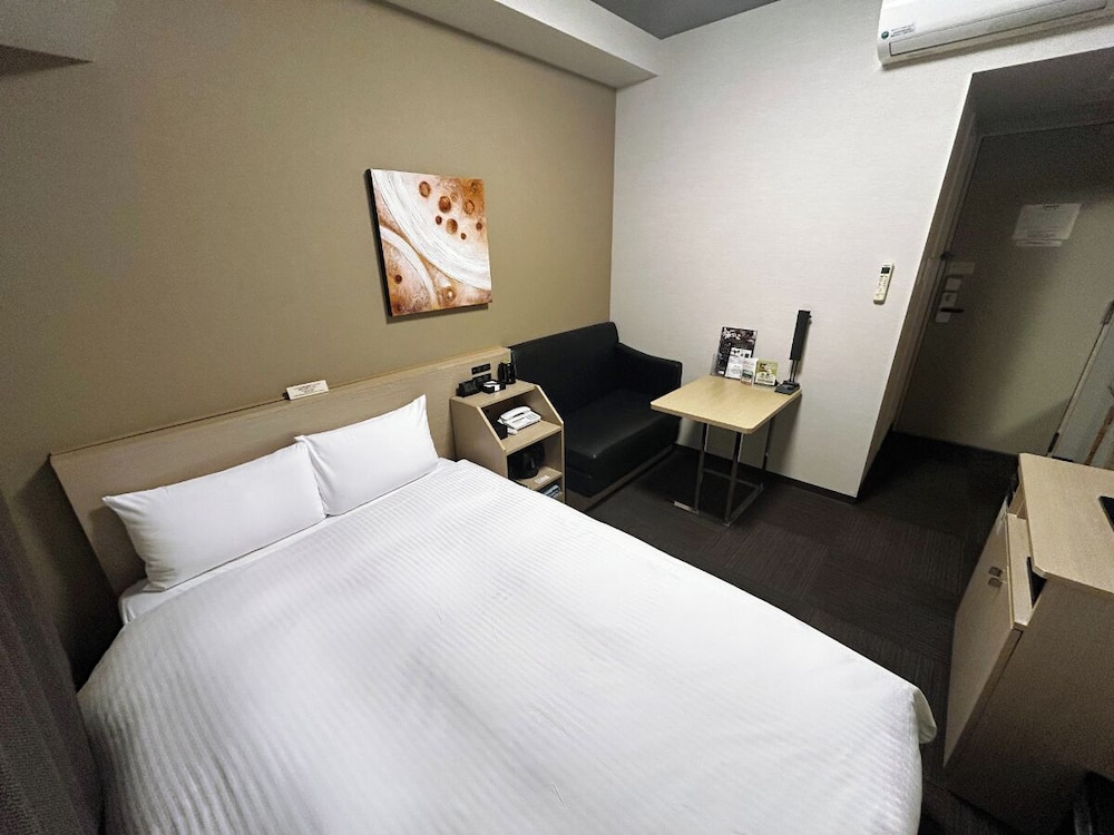 セミダブル 禁煙 客室1 | ホテルルートイン富山インター