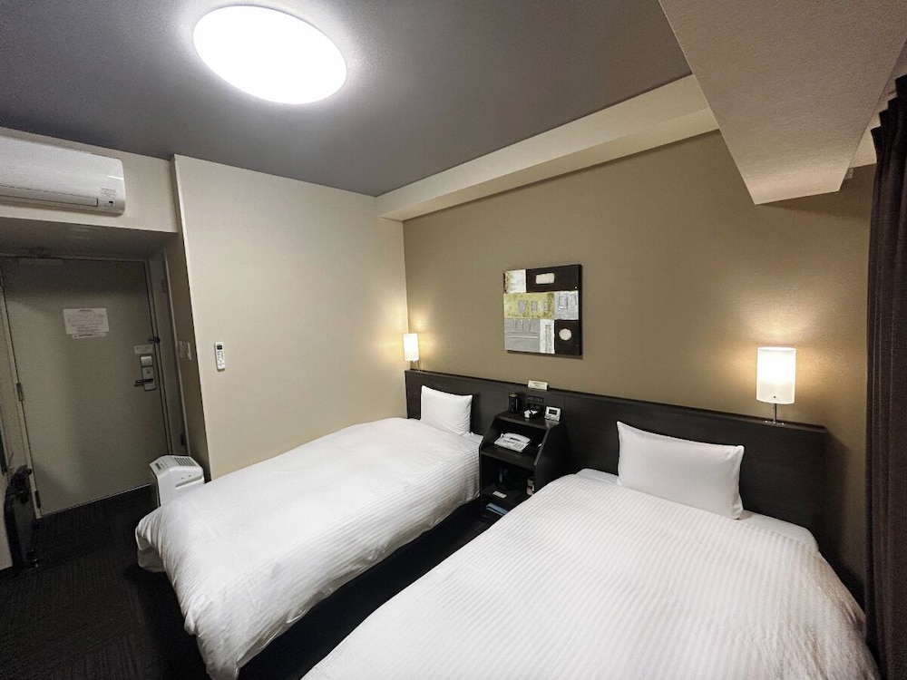 コンフォート ツインルーム 禁煙 客室1 | ホテルルートイン富山インター