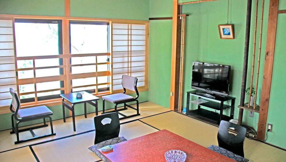 ルーム 客室1 | 日章館