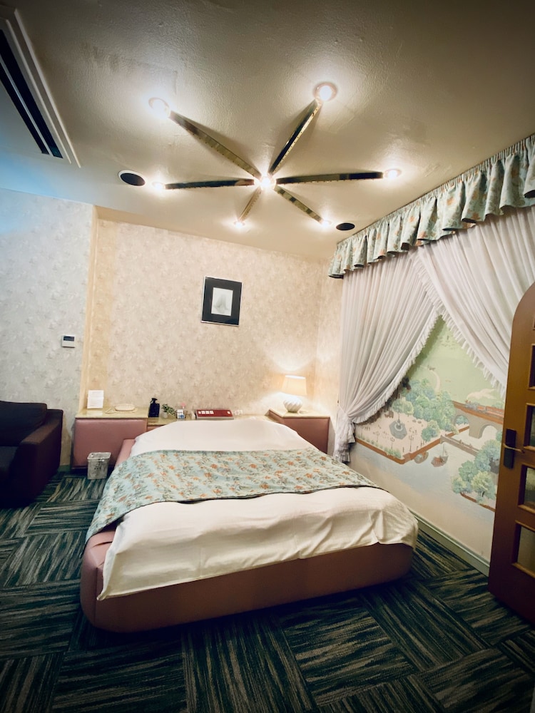 スーペリア ダブルルーム D（空気清浄機付き） | ホテル 嵯峨野 - 成人の方限定