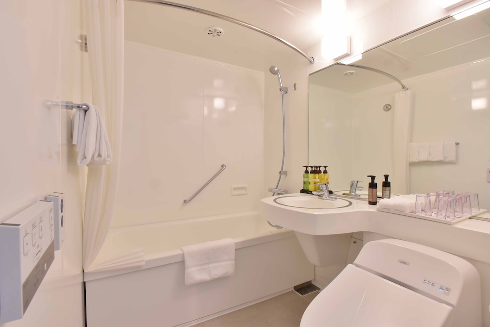 コンフォート ツインルーム 禁煙 バスルーム2 | アートホテル旭川